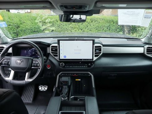 Used 2024 Toyota Tundra Limited w/ TRD Off-Road Package image 29