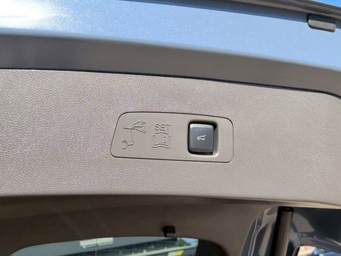 Used 2024 Lincoln Corsair Reserve w/ Equipment Group 201A image 40