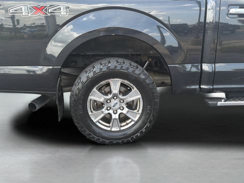 Used 2015 Ford F150 XLT w/ Equipment Group 301A Mid AWD/4WD image 31