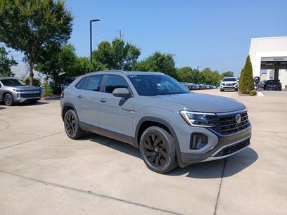 New 2026 Volkswagen Atlas Cross Sport SE