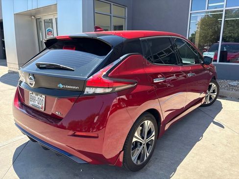 Used 2018 Nissan Leaf SL w/ SL Technology Package FWD image 4