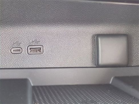 New 2026 Chevrolet Traverse LT w/ Driver Confidence Package image 22