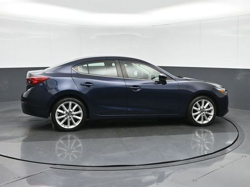 Used 2017 MAZDA MAZDA3 Touring image 8