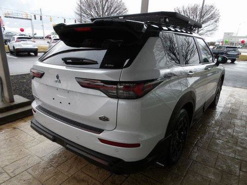 New 2026 Mitsubishi Outlander Trail Edition image 7