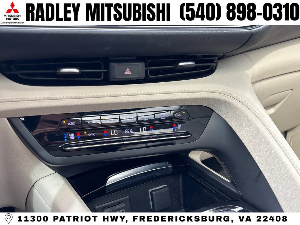 Used 2023 Buick Envision Avenir FWD image 10