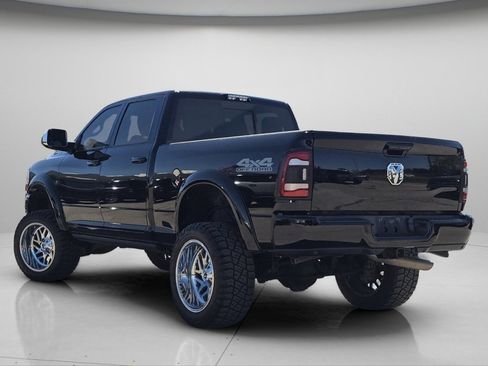 Used 2019 RAM 2500 Laramie AWD/4WD image 25