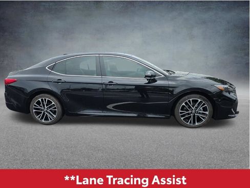 Used 2026 Toyota Camry XLE w/ Premium Plus Package FWD image 11