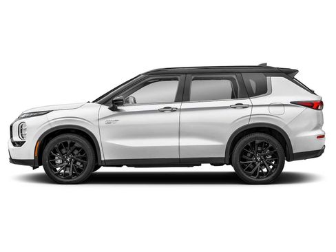 Used 2025 Mitsubishi Outlander SEL Black Edition AWD/4WD image 3