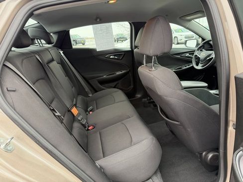 Used 2023 Chevrolet Malibu LT image 17