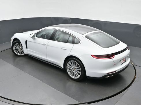 Used 2017 Porsche Panamera 4S w/ Premium Package Plus image 33
