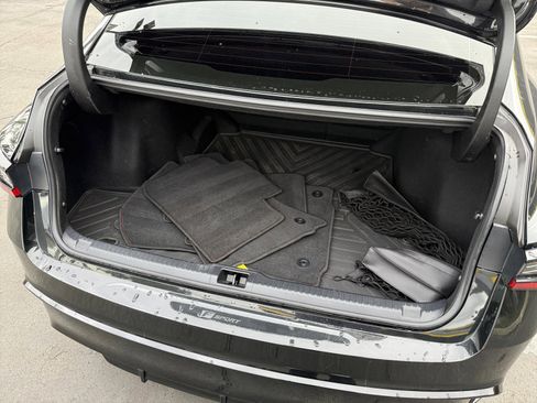 Used 2024 Lexus IS 300 F Sport image 20