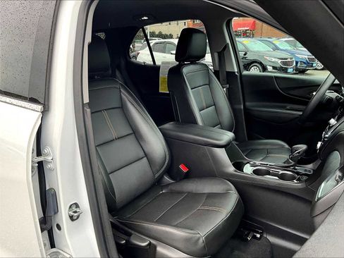 Used 2022 Chevrolet Equinox Premier image 11