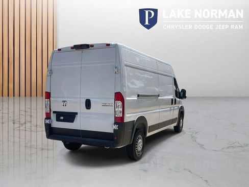 New 2025 RAM ProMaster 2500 w/ Safety Group FWD image 9