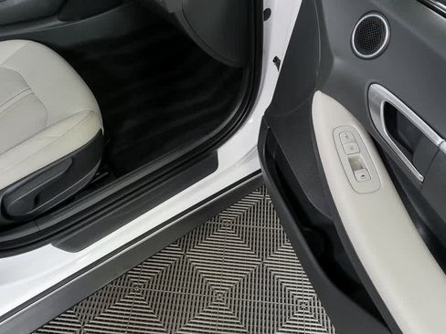 Used 2023 Hyundai Sonata SE image 22