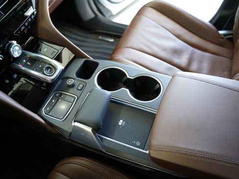 Used 2023 Acura MDX SH-AWD w/ Technology Package image 20