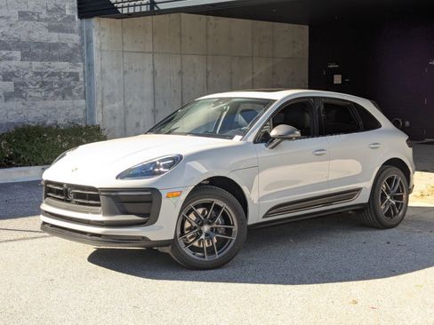 New 2026 Porsche Macan Turbo AWD/4WD image 1