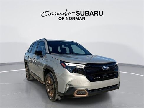 Used 2025 Subaru Forester Sport image 1