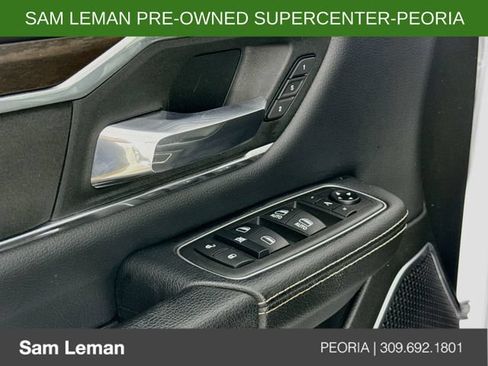 Used 2022 RAM 1500 Laramie AWD/4WD image 17