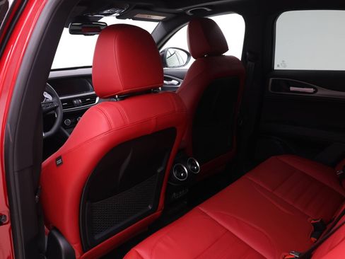 New 2026 Alfa Romeo Stelvio Sprint image 13