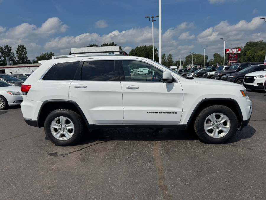 Used 2014 Jeep Grand Cherokee Laredo w/ Quick Order Package 23E AWD/4WD image 6