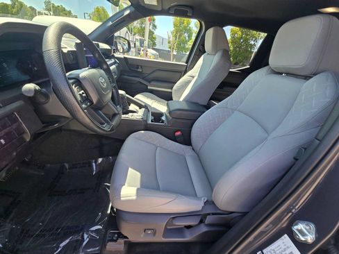 Used 2025 Toyota Tacoma SR5 RWD image 21