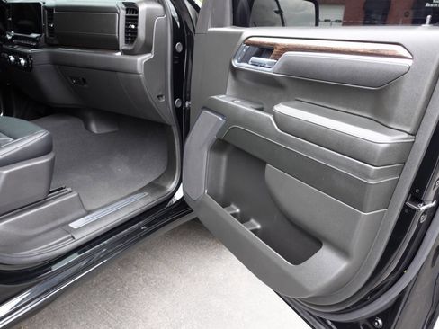 Used 2025 GMC Sierra 1500 Elevation AWD/4WD image 33