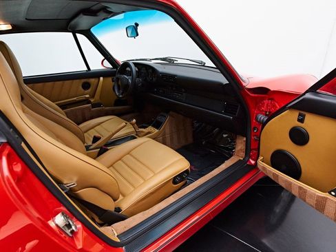 Used 1991 Porsche 911 Turbo image 23