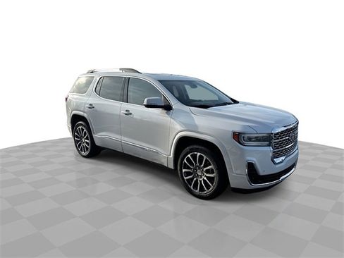 Used 2021 GMC Acadia Denali w/ Denali Ultimate Package image 2