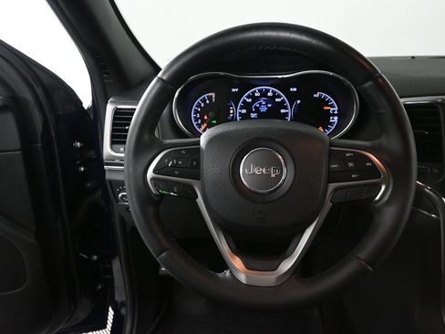 Used 2018 Jeep Grand Cherokee Limited RWD image 2