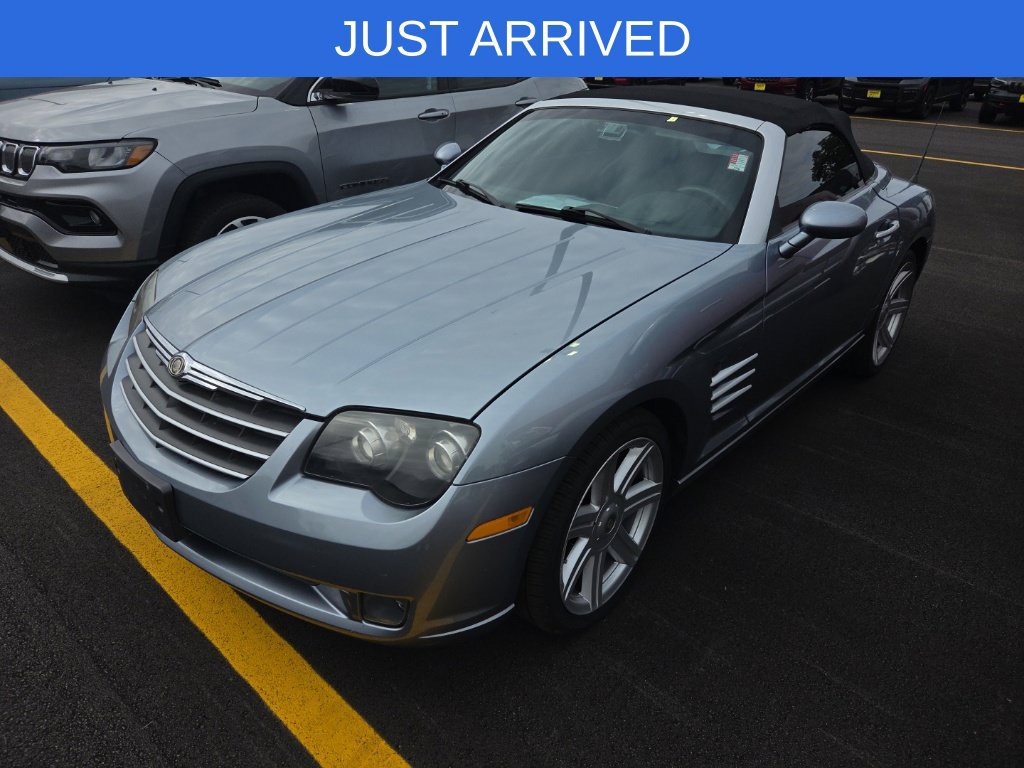 Used 2005 Chrysler Crossfire Limited RWD image 1
