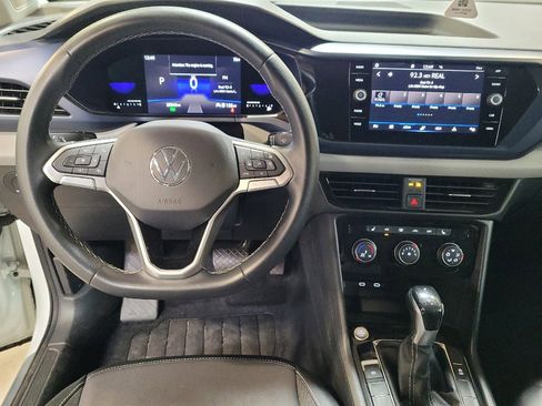 Used 2023 Volkswagen Taos SE image 22