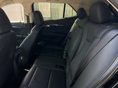 Used 2023 Buick Envision Essence image 21