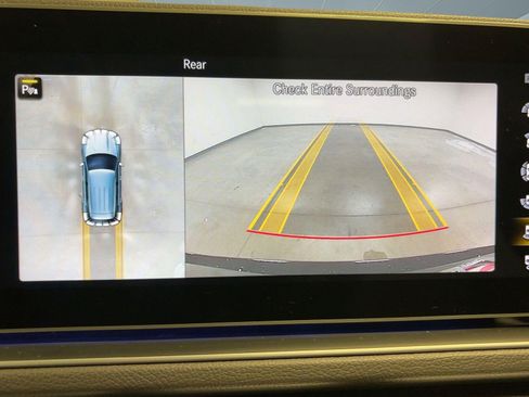 Used 2020 Mercedes-Benz GLE 350 image 24