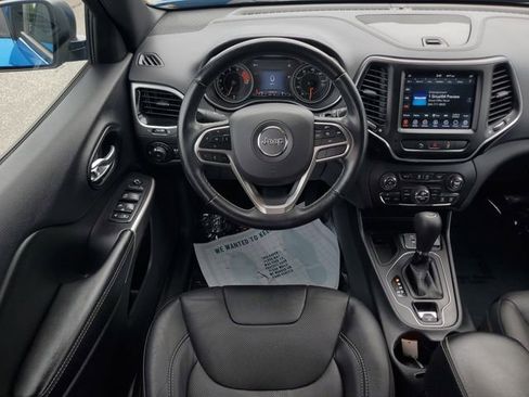 Certified 2021 Jeep Cherokee Latitude Lux 80th Anniv w/ Quick Order Package 26U 80TH FWD image 19