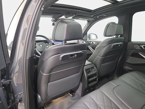 Used 2026 BMW X5 xDrive40i AWD/4WD image 10