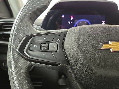 Certified 2025 Chevrolet TrailBlazer LT FWD image 15