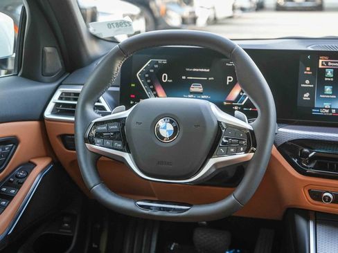 Used 2026 BMW 330i Sedan w/ Convenience Package RWD image 15
