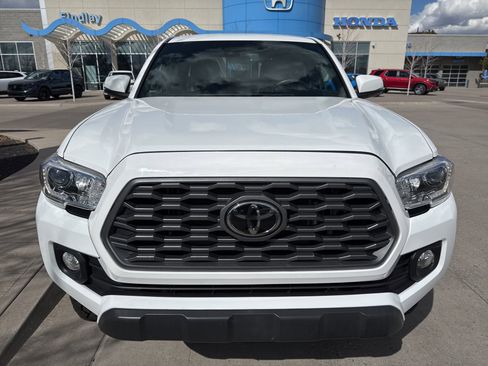 Used 2021 Toyota Tacoma TRD Off-Road w/ Technology Package image 2