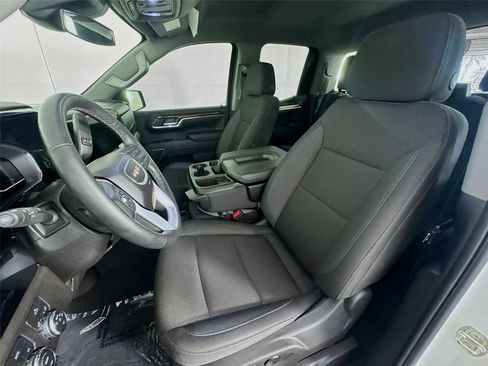 Certified 2024 GMC Sierra 1500 Elevation AWD/4WD image 11