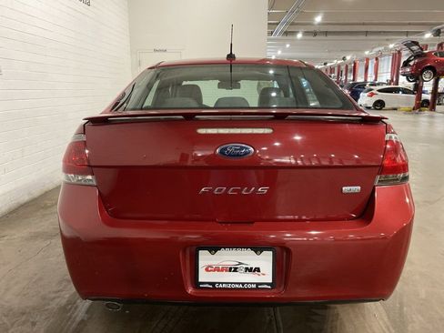 Used 2010 Ford Focus SES image 4