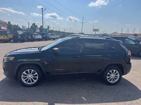Used 2020 Jeep Cherokee Latitude image 8