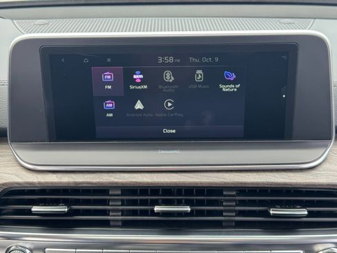 Used 2022 Kia Telluride EX w/ EX Premium Package image 23