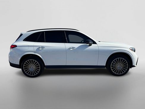 Certified 2025 Mercedes-Benz GLC 300 4MATIC image 6