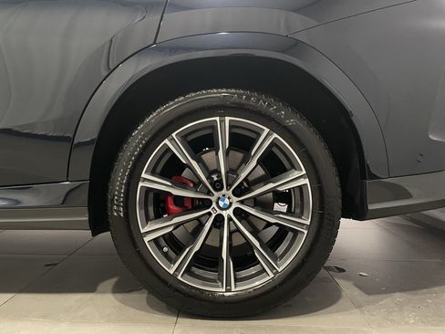 Used 2026 BMW X6 xDrive40i w/ Climate Comfort Package AWD/4WD image 8
