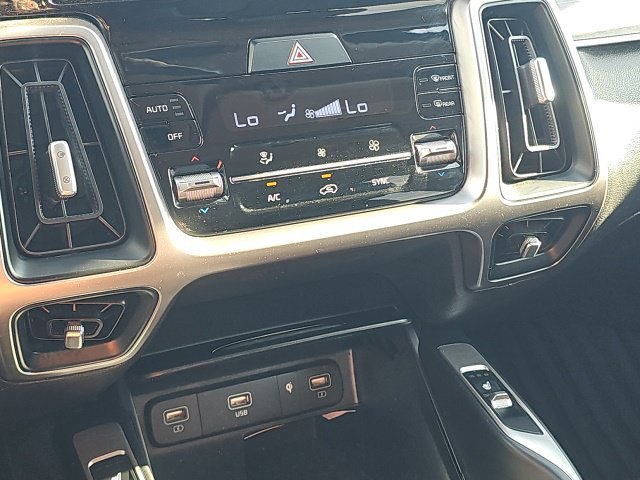 Used 2022 Kia Sorento X-Line EX AWD/4WD image 26