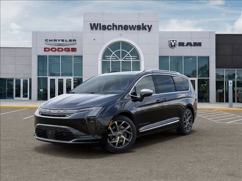 New 2027 Chrysler Pacifica Pinnacle w/ Theater Group AWD/4WD image 1