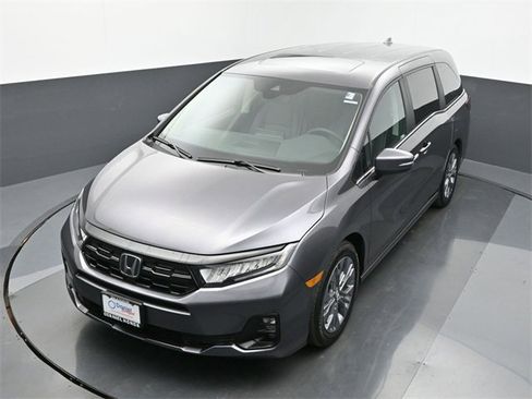 Used 2026 Honda Odyssey Touring image 20