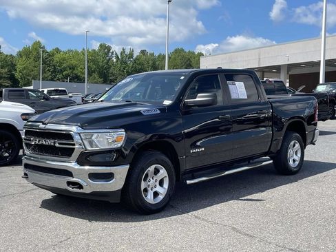Certified 2019 RAM 1500 Tradesman AWD/4WD image 4
