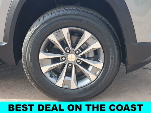 New 2026 Chevrolet Equinox LT w/ Convenience Package II FWD image 37