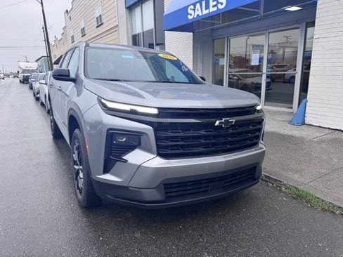 New 2026 Chevrolet Traverse LT w/ Midnight/Sport Edition image 9